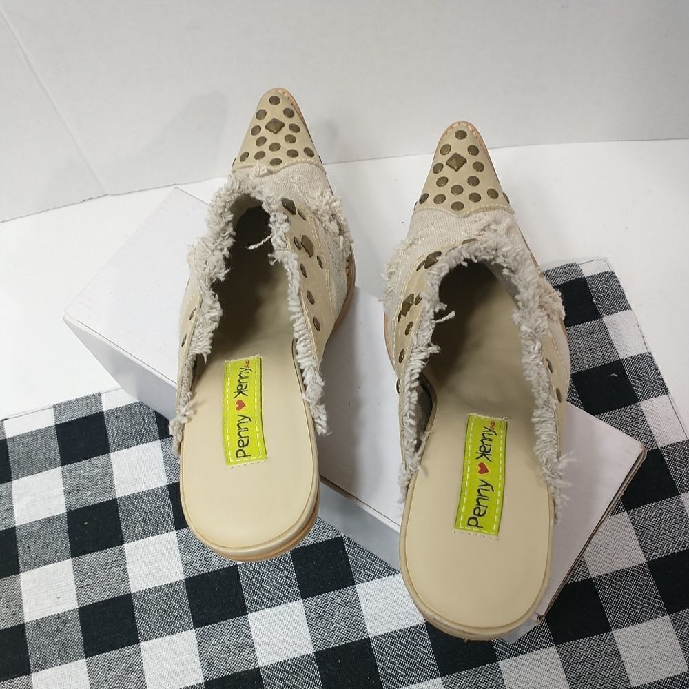 Penny Loves Kenny Womens Pony Express White Mules  Size 6M - Picture 6 of 8